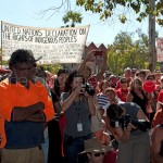 Protectors of Country gather to show Environment Minister that there are alternatives to building the proposed 30 billion dollar LNG Gas Hub